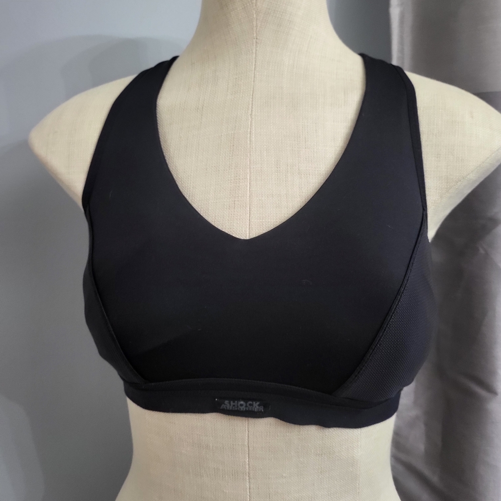 Black High Impact Sports Bra Moisture-Wicking Stretch